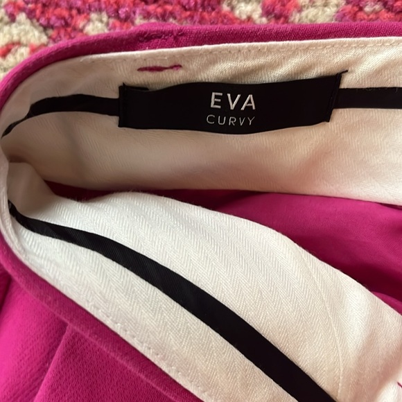 Pink pants! - Picture 3 of 4